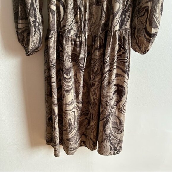 Moon River Sz L Marble Tiered Smocked Long Sleeves Bohemian Midi Dresss - Picture 5 of 11